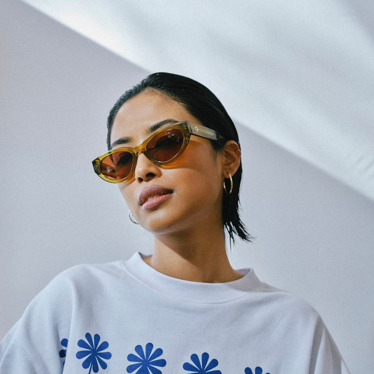 The Great Sunglass Debate: Are Polarized Lenses Actually Better for Your Eyes?
