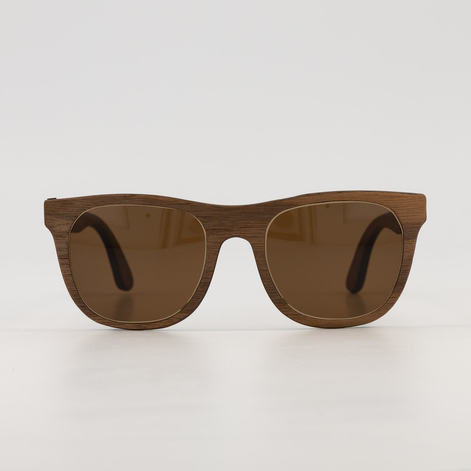 Burge / Walnut