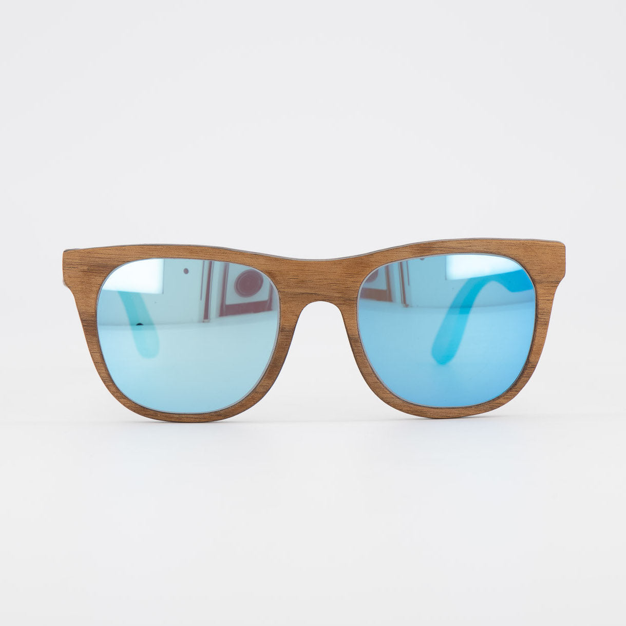 Burge / Walnut / Revo Mirror
